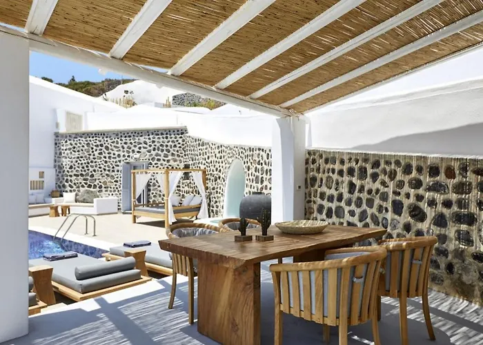 Charming Cycladic In Santorini Villa Fira (Santorini)