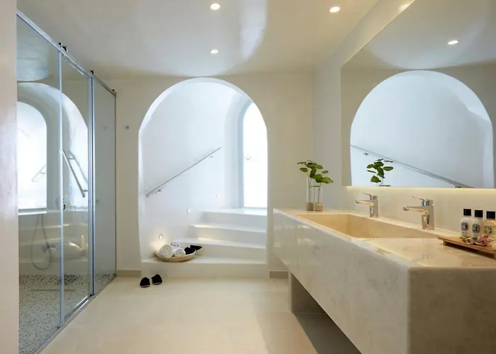 Charming Cycladic In Santorini