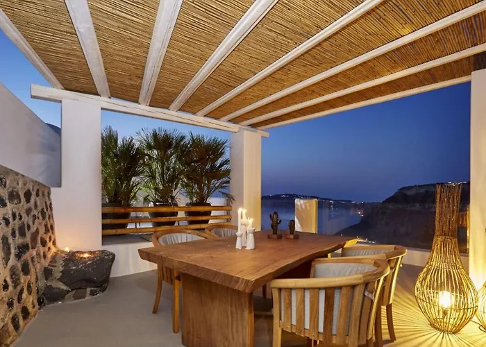 Charming Cycladic In Santorini *